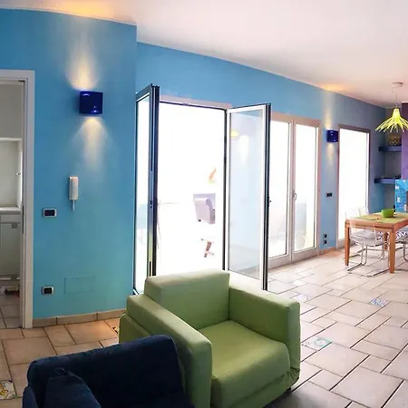 Refolo Vacanza Vakantiehuis San Foca